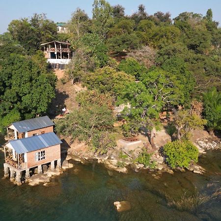 Soul Rebel Lodge & Backpackers Nkhata Bay Εξωτερικό φωτογραφία