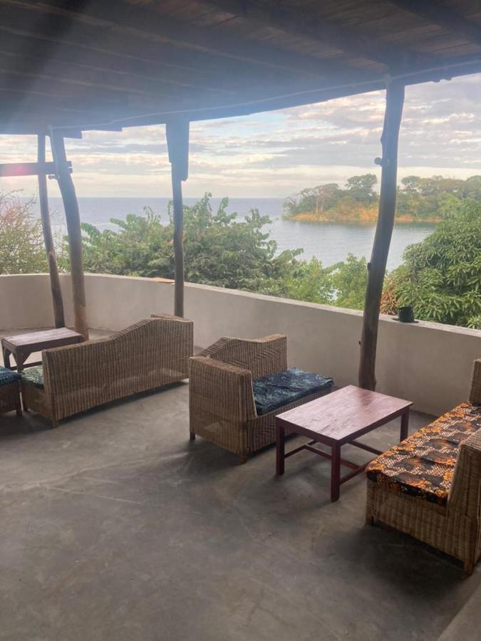 Soul Rebel Lodge & Backpackers Nkhata Bay Εξωτερικό φωτογραφία