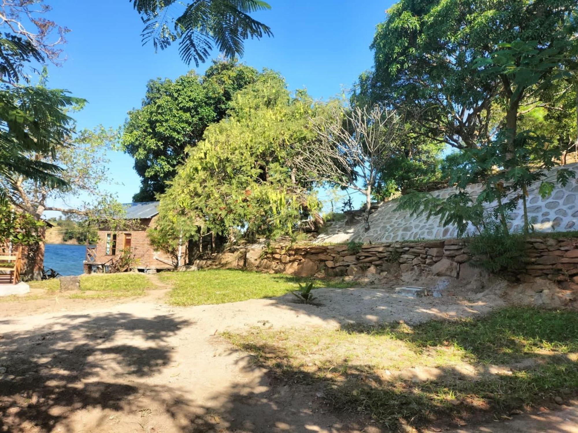 Soul Rebel Lodge & Backpackers Nkhata Bay Εξωτερικό φωτογραφία